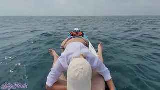 Outdoor Blowjob - She Extracted And Swallowed All the Cum