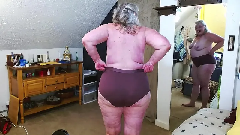 Mature DawnSkye1962 - Cums in Panties, Teases Todd to Explosion