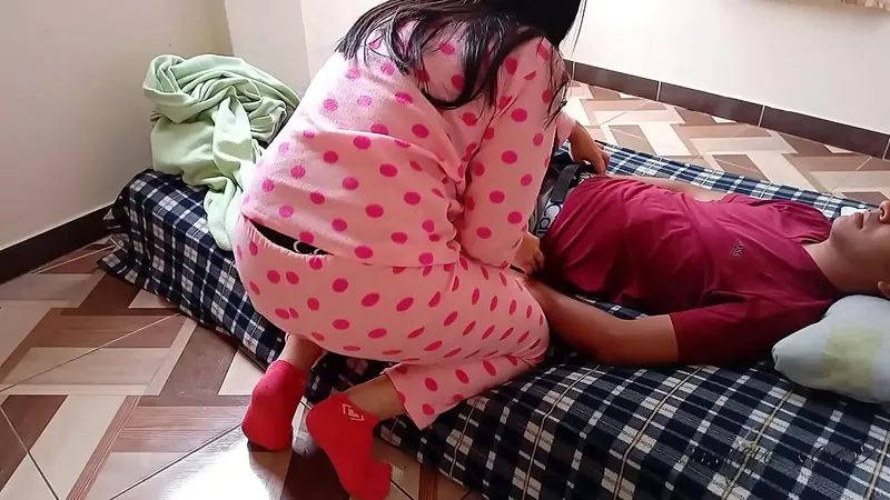 Cute Girl Sucks & Rides, Hardcore Cum Inside