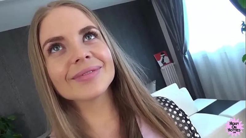 Bedroom Facial: Intense Blowjob & Messy Money Shot