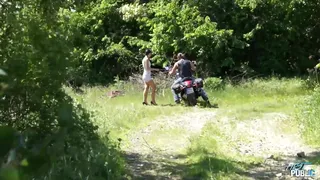 Sexy babe enjoy public fuck with stranger, facial cum included