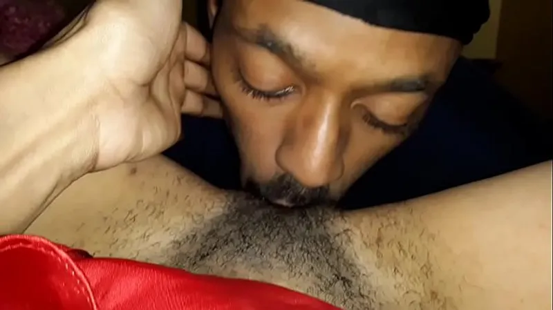 Hairy Pussy Eater