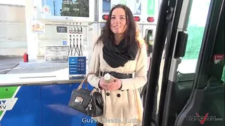 Ride to airport exchanged for riding the cock in driving car