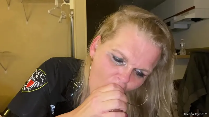 Curvy MILF Officer Blowjob & BBC Fucking Perps