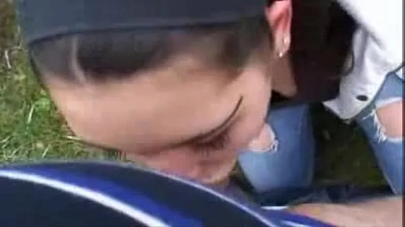 Teen Cutie Outdoor Rough Fuck
