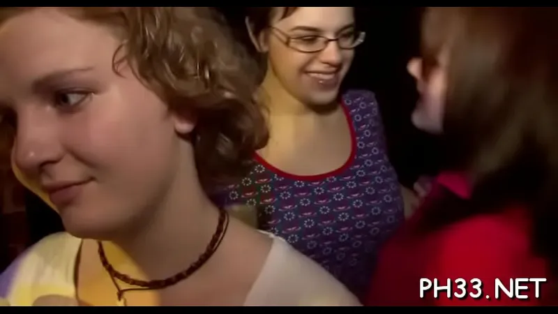 Blondes Blow Bang Dances: Facial Sperm Shots
