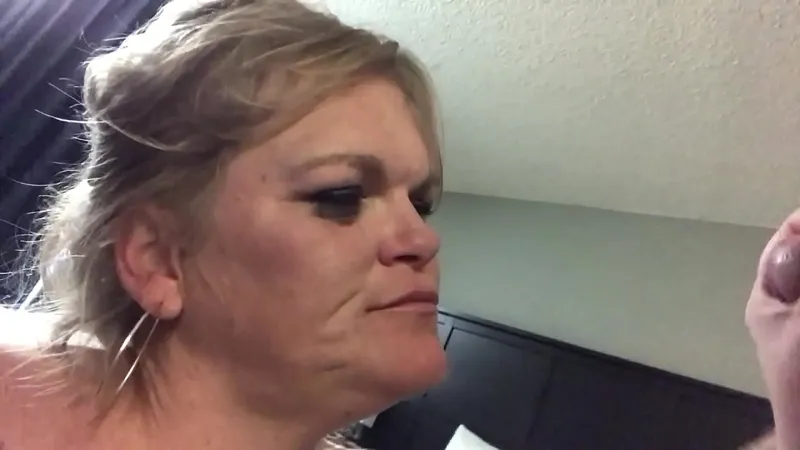 Curvy MILF Deepthroats, Big Cock Facial