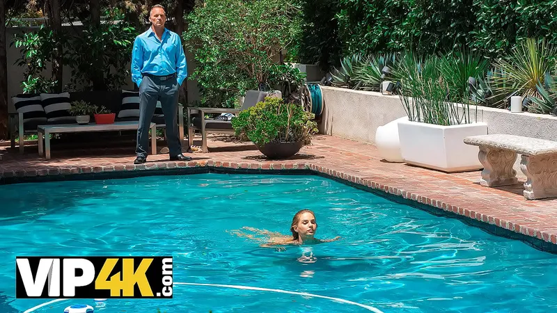 Daddy4K - Athletic Dad's Outdoor Sex Adventure