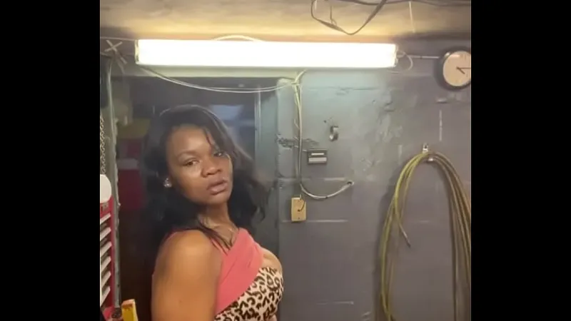 Ebony Stepdad Watches, Loves Brown Ass Undressing