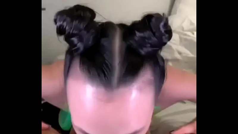 Deepthroat Amazing - Who's She?