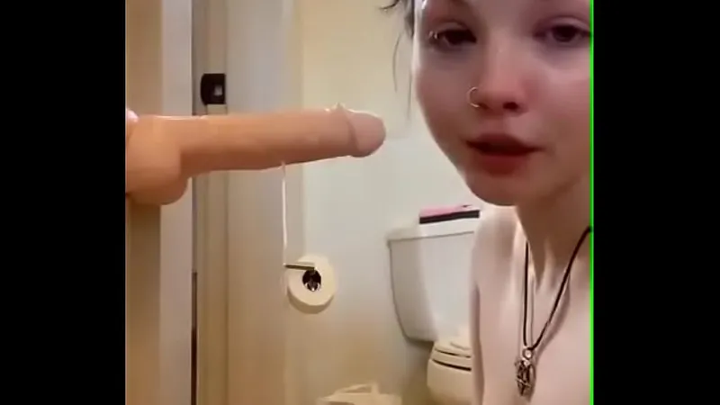 Deepthroat Teen Toy Russian - Extreme Blowjob