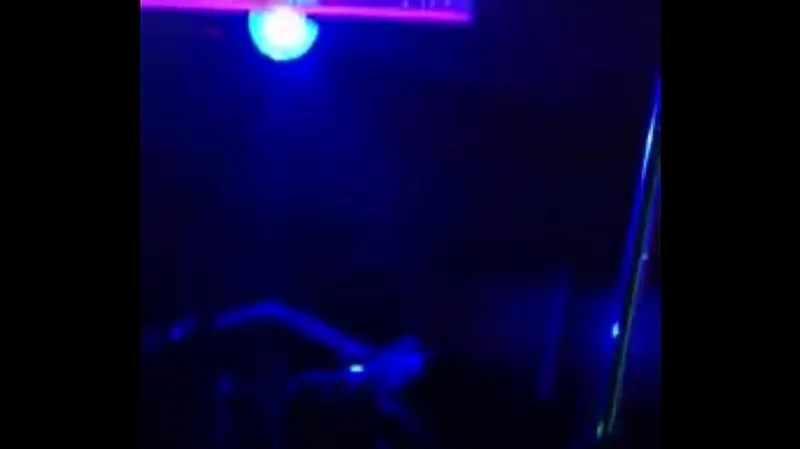 Sara Nikita Strips & Grooves