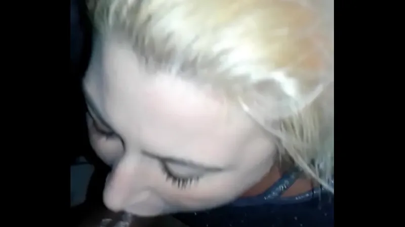 BBW deepthroats BBC