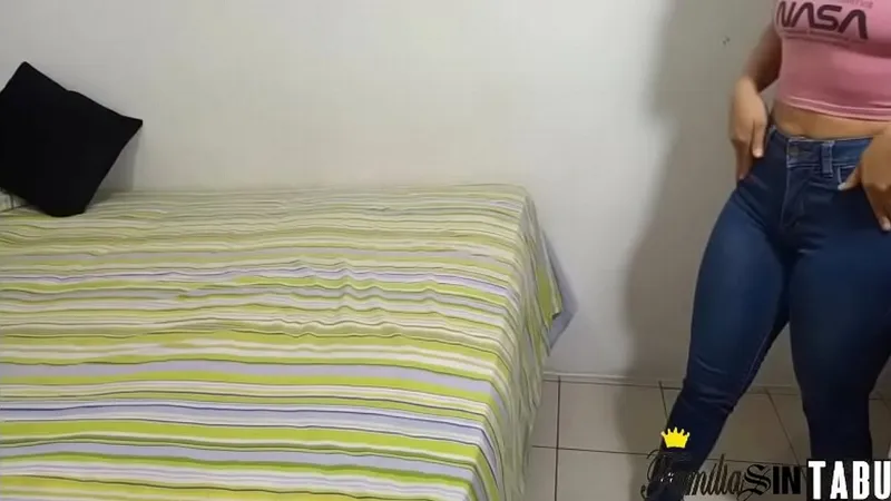 Anal Big Ass College Girl Swallows Dick (Xvideos)