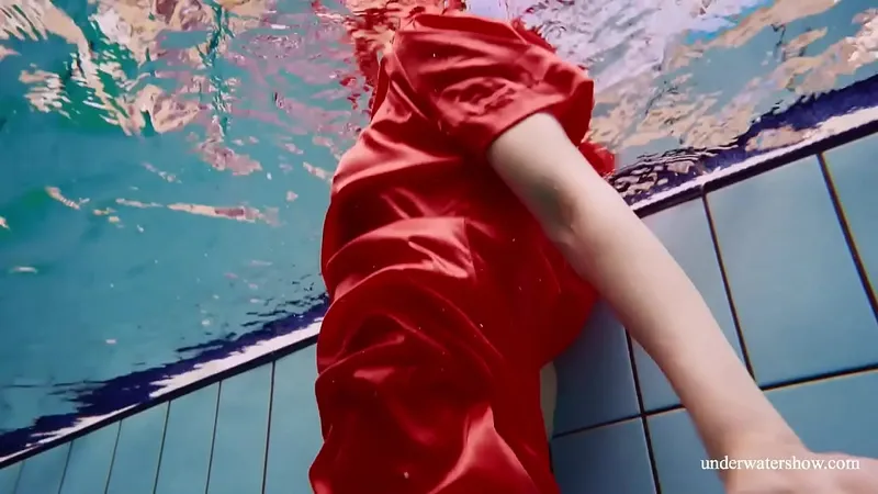 Bikini Babe to Nude Underwater Erotica