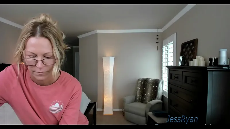 Shocking Hot Mom Reviews Young Stud's Dick Pics
