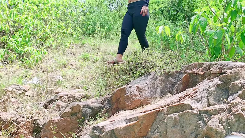 Desi Girl Jungle Fucking Nude