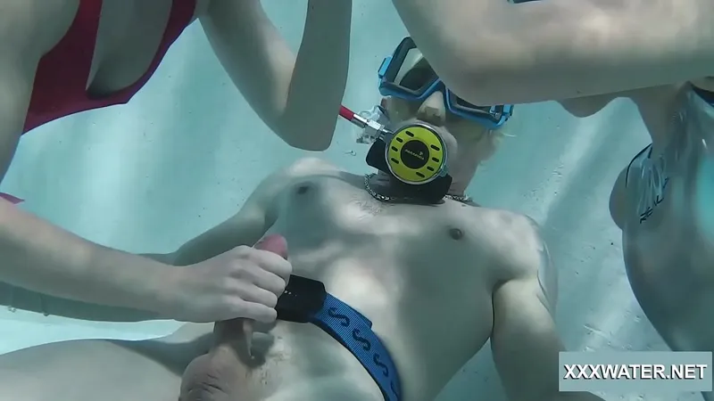Hot Hotties Deepthroat Hardcore Underwater