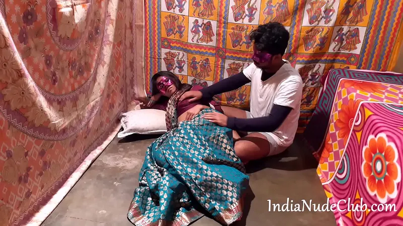 Indian Desis Have Erotic Sex with Lovers