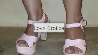 Desi madam teacher called home and got her fucked