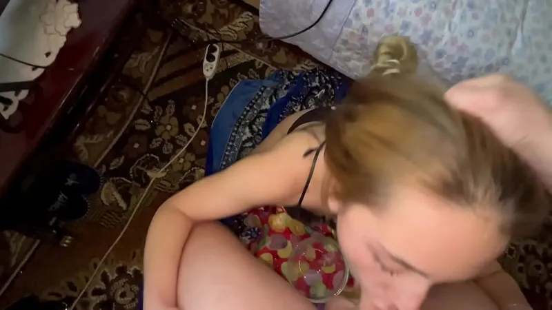 Slobbering Deepthroat Blowjob - Drenched Mouth in The Boulevard