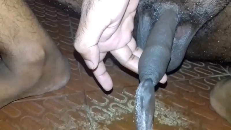 Indian Guy Pisses on Floor - MayanMandev