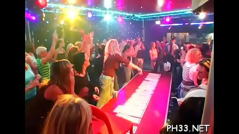 Blondes Deepthroat Cocks