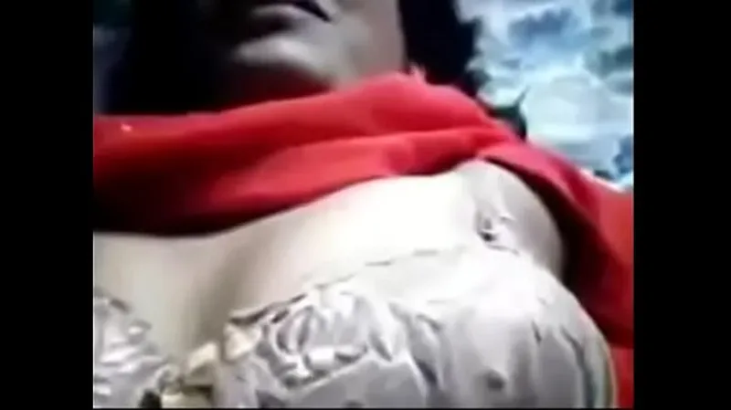 Desi Women: Red Saree, Naval Piercing, Intense Bagal Show