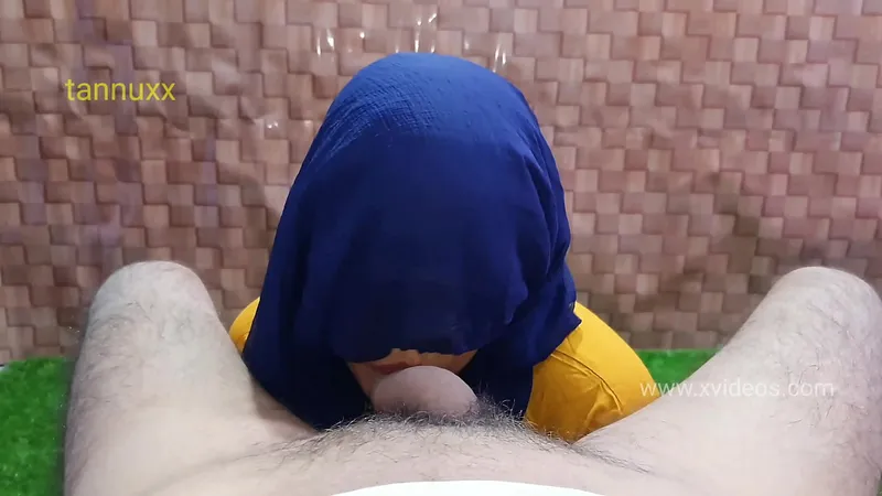 Desi Girlfriend Roughly Fucks Boyfriend