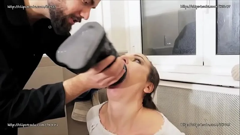 Facefucked Girl on Big Dildo