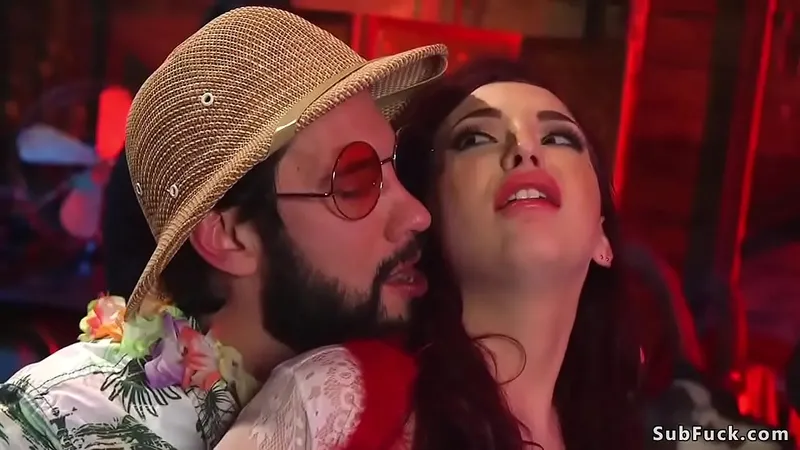 Amber Ivy Gangbang: Big Dick Suck & Double Penetration