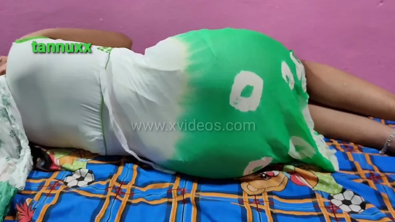 Hot Indian Couple's Passionate Acts