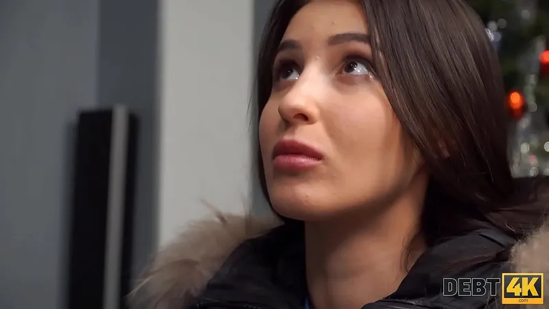DEBT4k - Desperate Housewife Fucks for Luxury Car