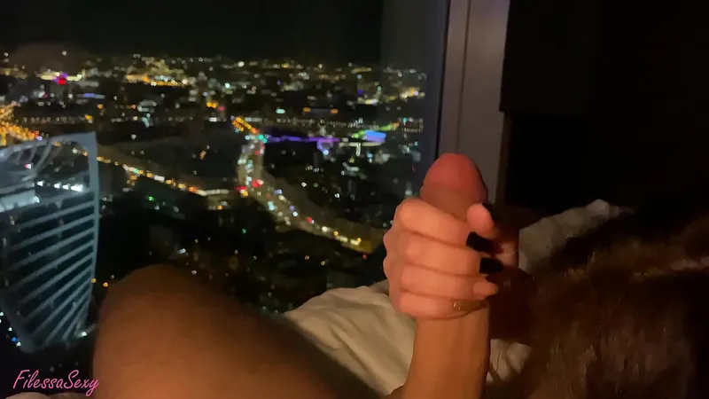 Girlfriend's Steamy Blowjob & Windowside Fucking
