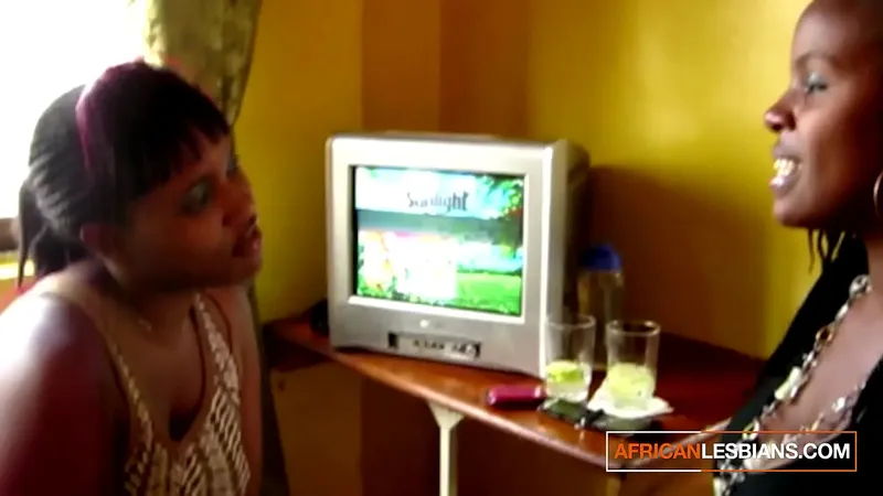 Homemade Lesbian Dildo Action - African Stars