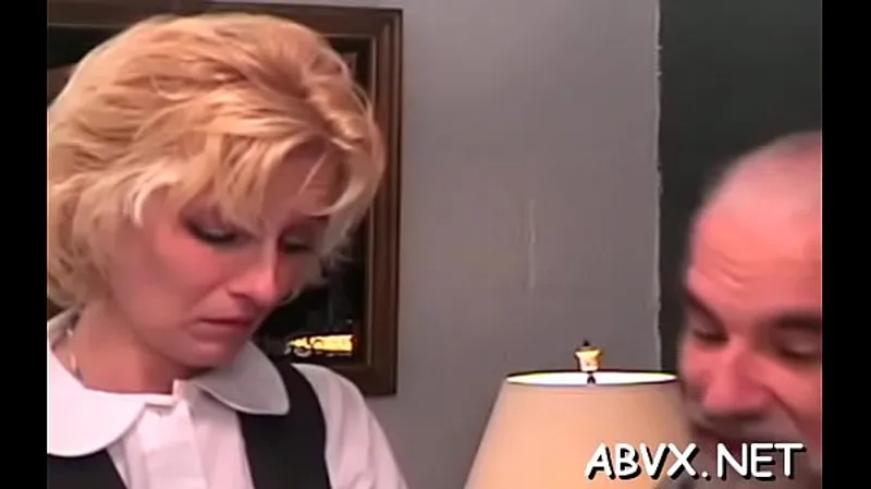 Extreme Bondage & Spanking: Stripped Woman Video