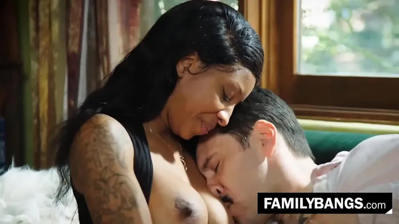 Wife Fucked + New Partner 💥 FamilyBangs.com