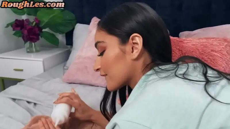 Dyke Tribbing, Babe After Dildo Fuck Fest