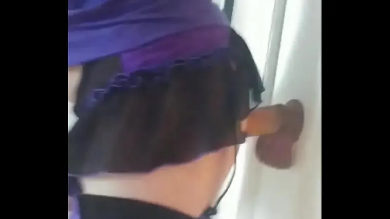 CD Beauty's Anal Dildo Play