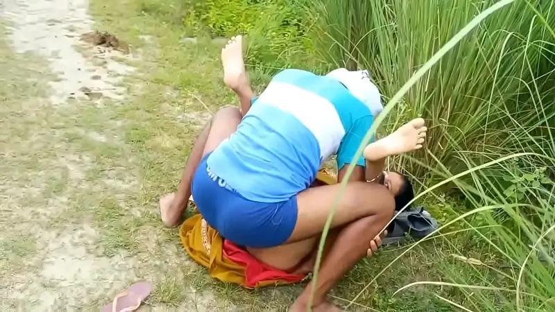 Mangal Village Jungle - Wife Rough Doggystyle with Husband