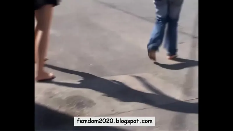 Dirty Feet Slave Licks & Sucks