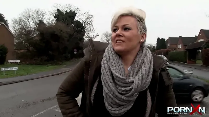 Bree Branning - Big Tits MILF Public Flashing, Pissing Scene