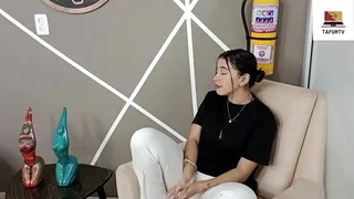 My stepbrother lends himself to teach me how to fuck and lets me suck his cock that I like so much- Spanish porn