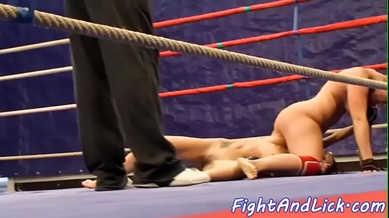 Babes Wrestle, Big Tit Shaking