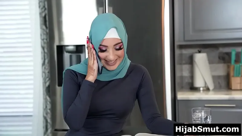 Arab Soccer Coach Fucks Teen in Hijab