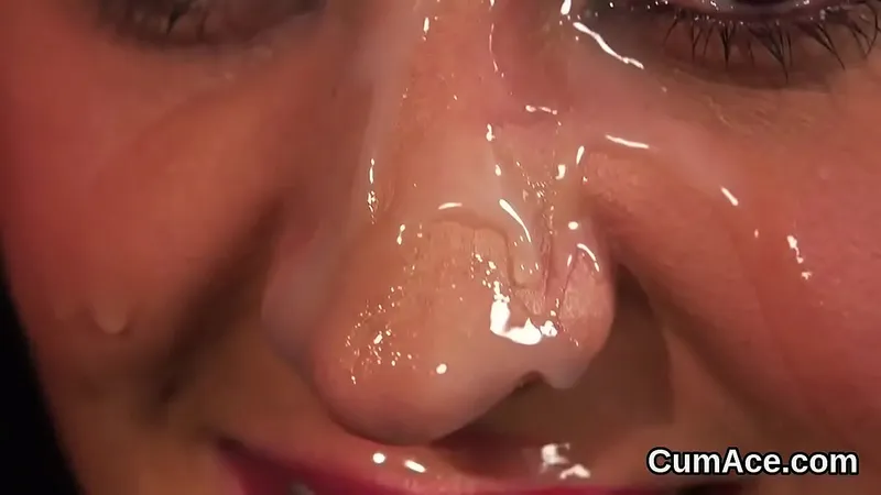 Teen Provocatively Deepthroats & Facials