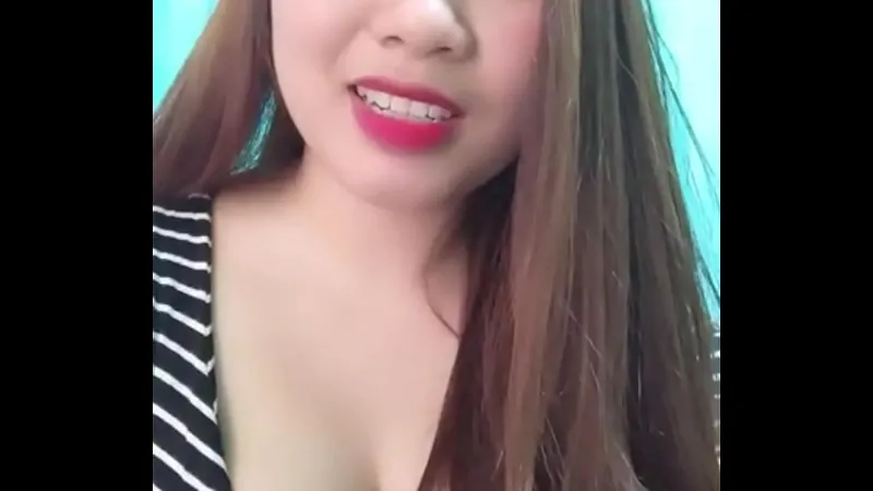 White Girl Big Tits Facesitting