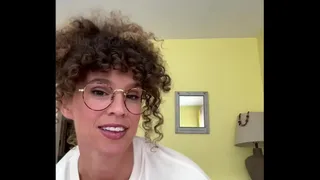 Step Mom Teaches Your About Fucking a Goddess