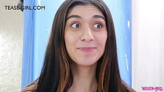 Gorgeous brunette got interviewed in a modeling audition