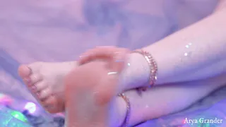 Arya Grander Feet Close Up, Food Feetish